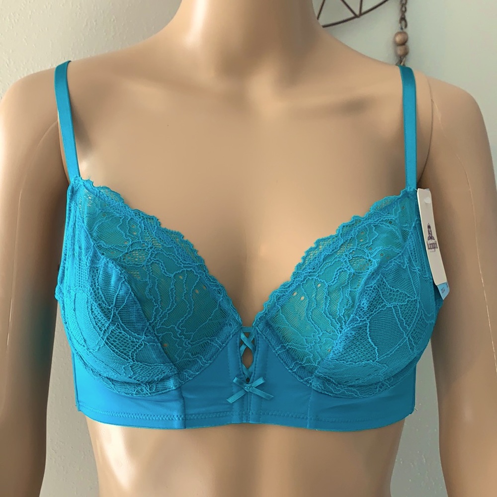 B’tempted Lace Bra 32C New/tag